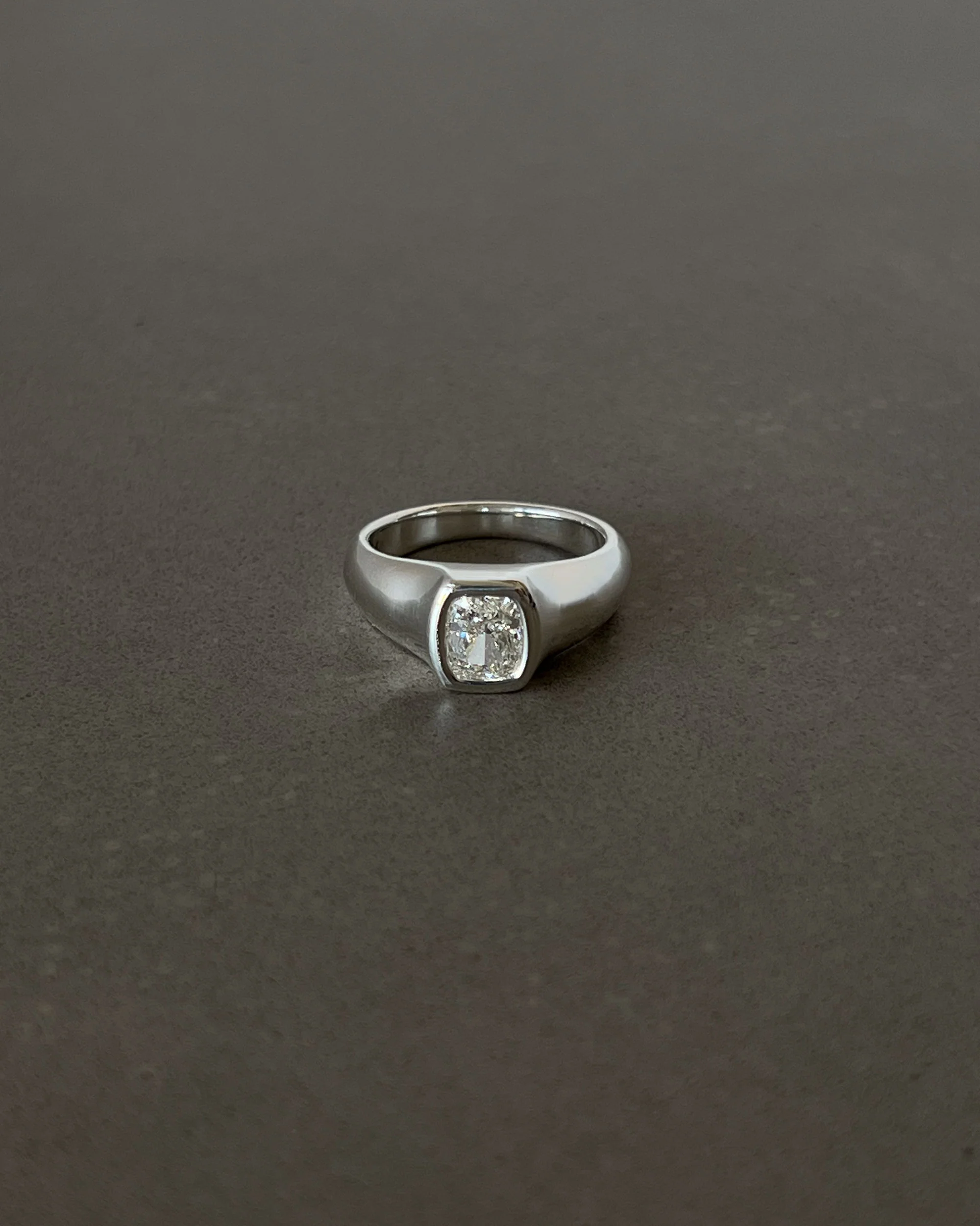 GEMSTONE RINGS